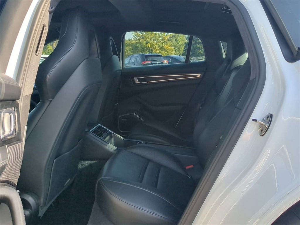 Used 2019 Porsche Panamera GTS image 15