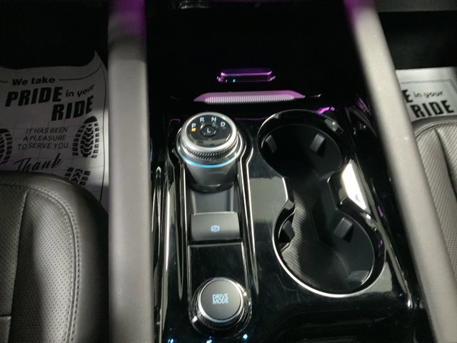 Used 2025 Ford Explorer Platinum w/ LUX Leather Package image 43