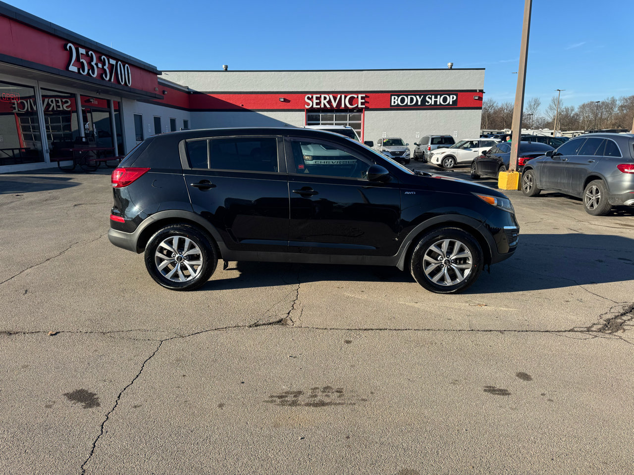 Used 2015 Kia Sportage LX image 2