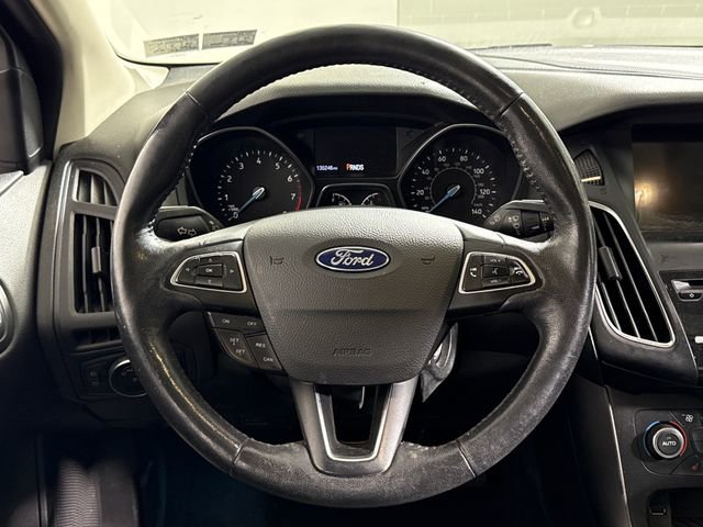 Used 2017 Ford Focus SEL w/ Cold Weather Package FWD image 20