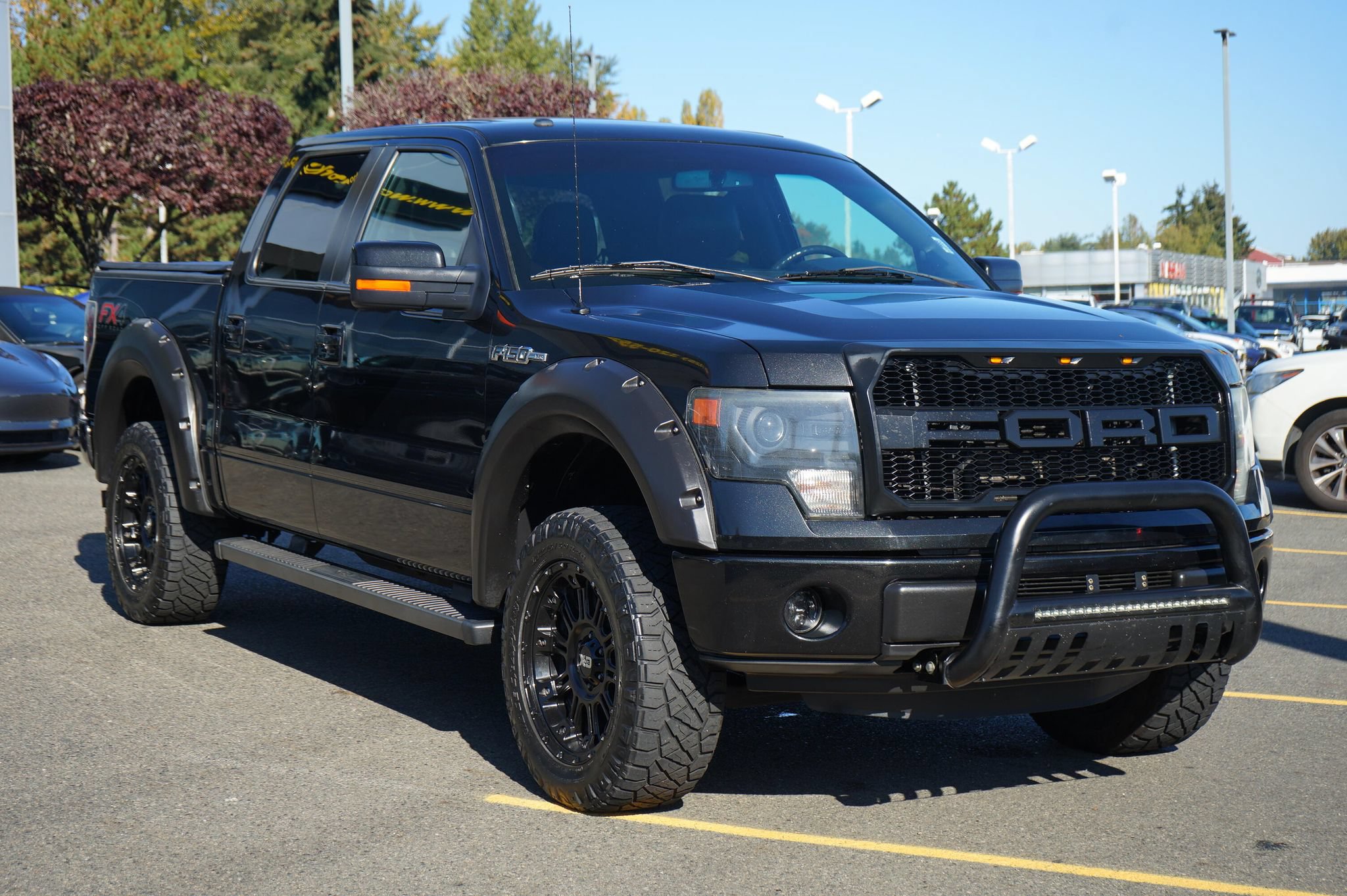 Used 2014 Ford F150 FX4 w/ Equipment Group 402A Luxury AWD/4WD image 7