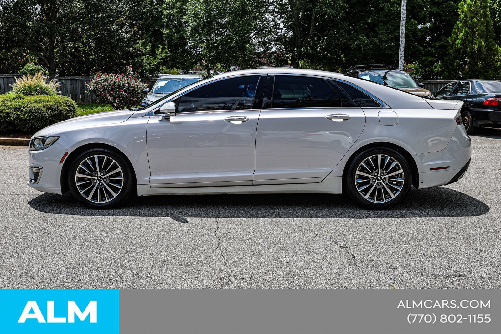 Used 2017 Lincoln MKZ Premiere FWD image 10