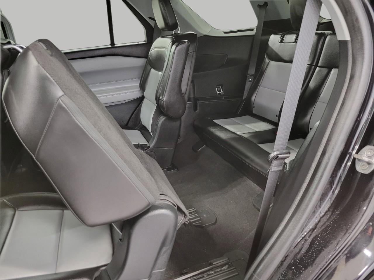 Used 2023 Ford Explorer XLT w/ Equipment Group 202A image 22