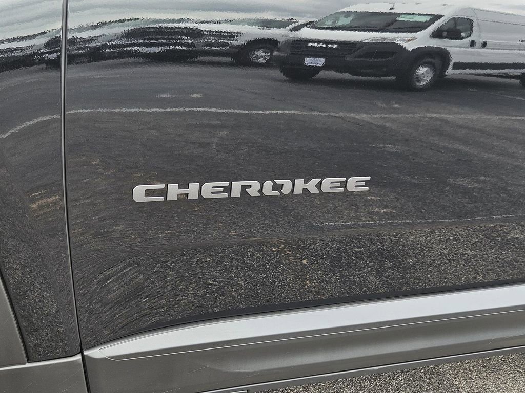 New 2026 Jeep Cherokee Laredo AWD/4WD image 7