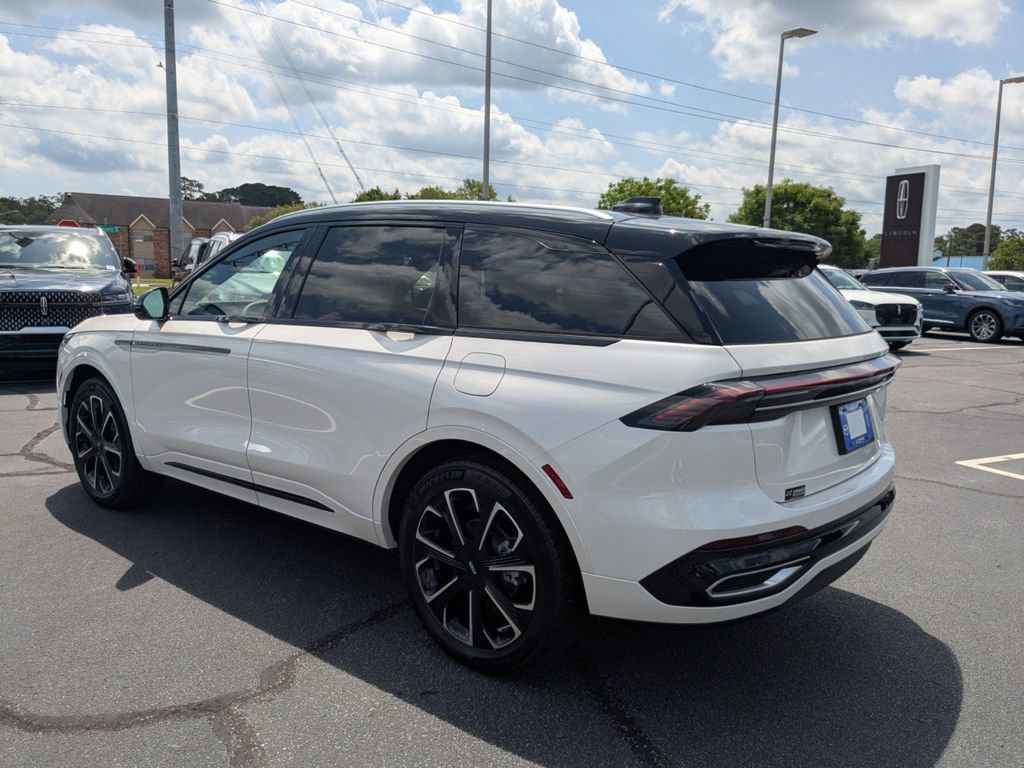 New 2026 Lincoln Nautilus Reserve AWD/4WD image 6
