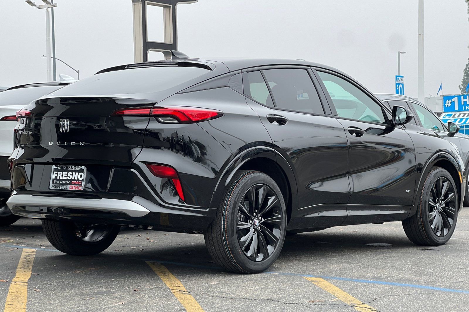 New 2026 Buick Envista Sport Touring image 5