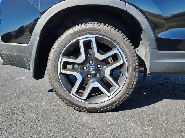 Used 2023 Honda Passport Elite image 30
