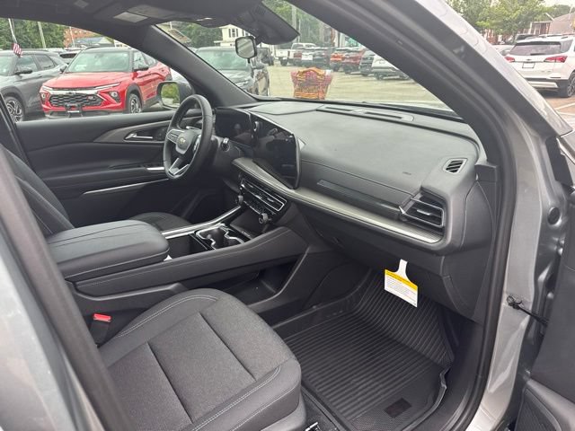 New 2026 Chevrolet Traverse LT w/ LPO, Floor Liner Package AWD/4WD image 20