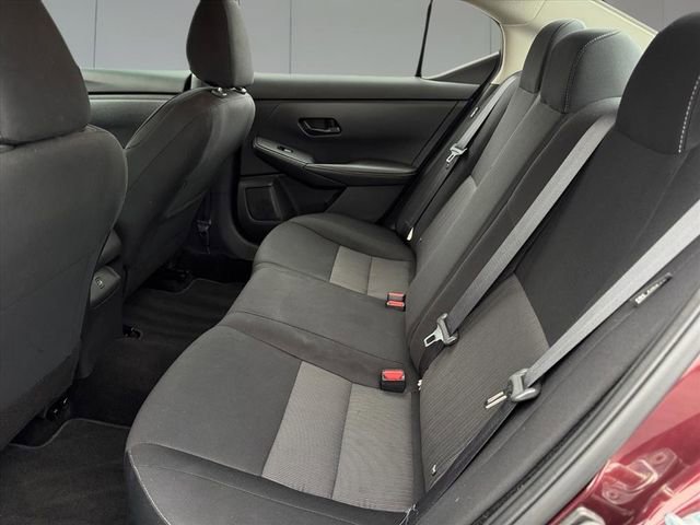 Used 2024 Nissan Sentra SV image 9