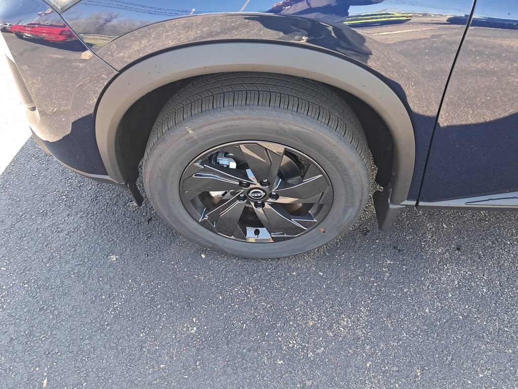 New 2026 Nissan Rogue SV AWD/4WD image 28