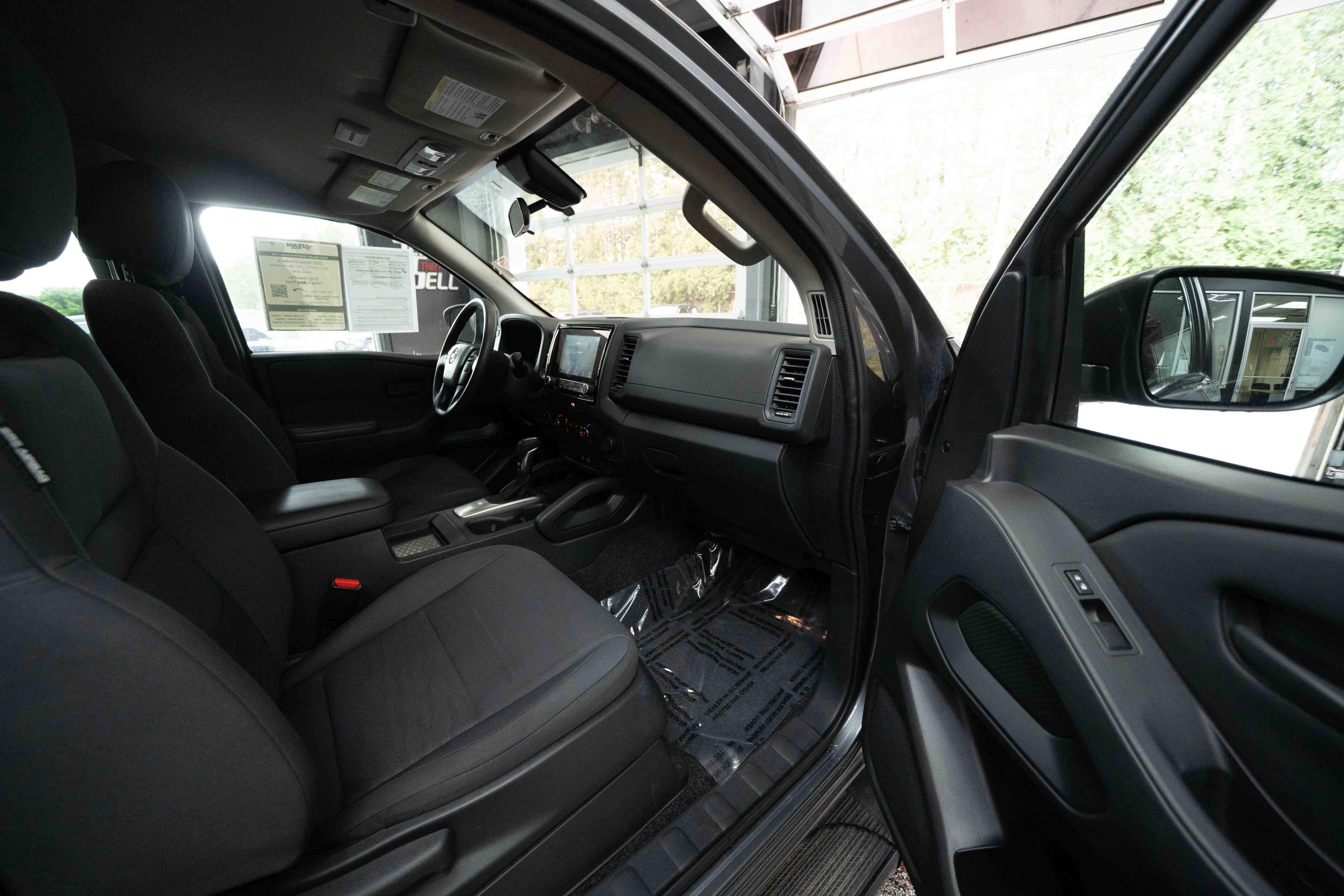 Used 2022 Nissan Frontier S AWD/4WD image 24