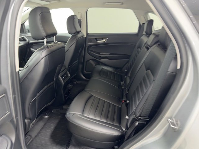 Used 2022 Ford Edge SEL w/ Convenience Package image 32