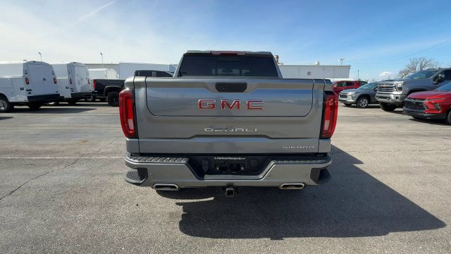 Used 2021 GMC Sierra 1500 Denali w/ Driver Alert Package II AWD/4WD image 7
