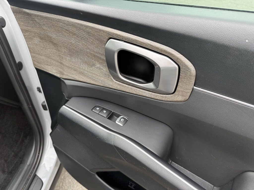 Used 2023 Kia Sorento EX image 29