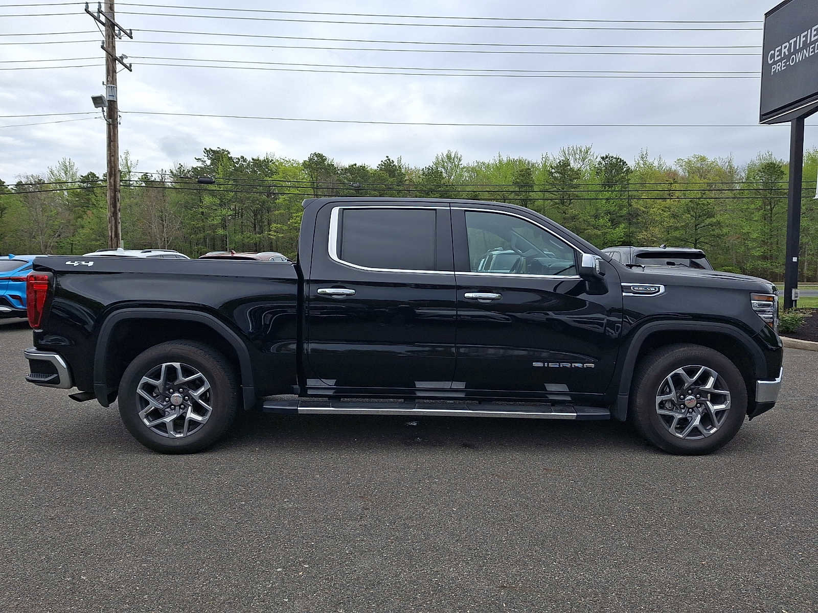 Certified 2023 GMC Sierra 1500 SLT w/ SLT Premium Plus Package AWD/4WD image 7