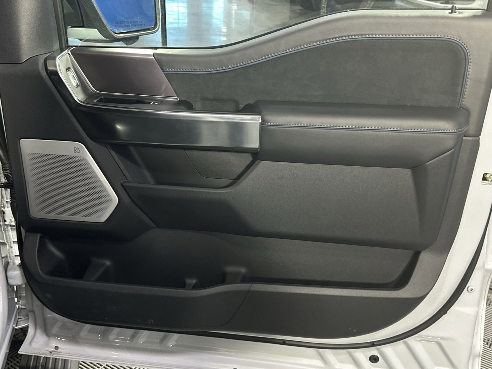 New 2025 Ford F150 Platinum w/ Equipment Group 702A High image 36