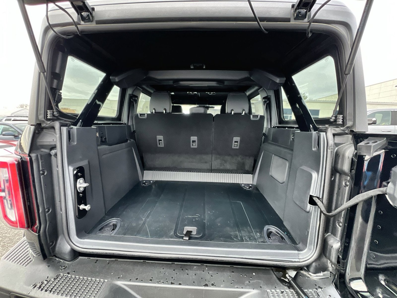 New 2025 Ford Bronco Badlands image 26