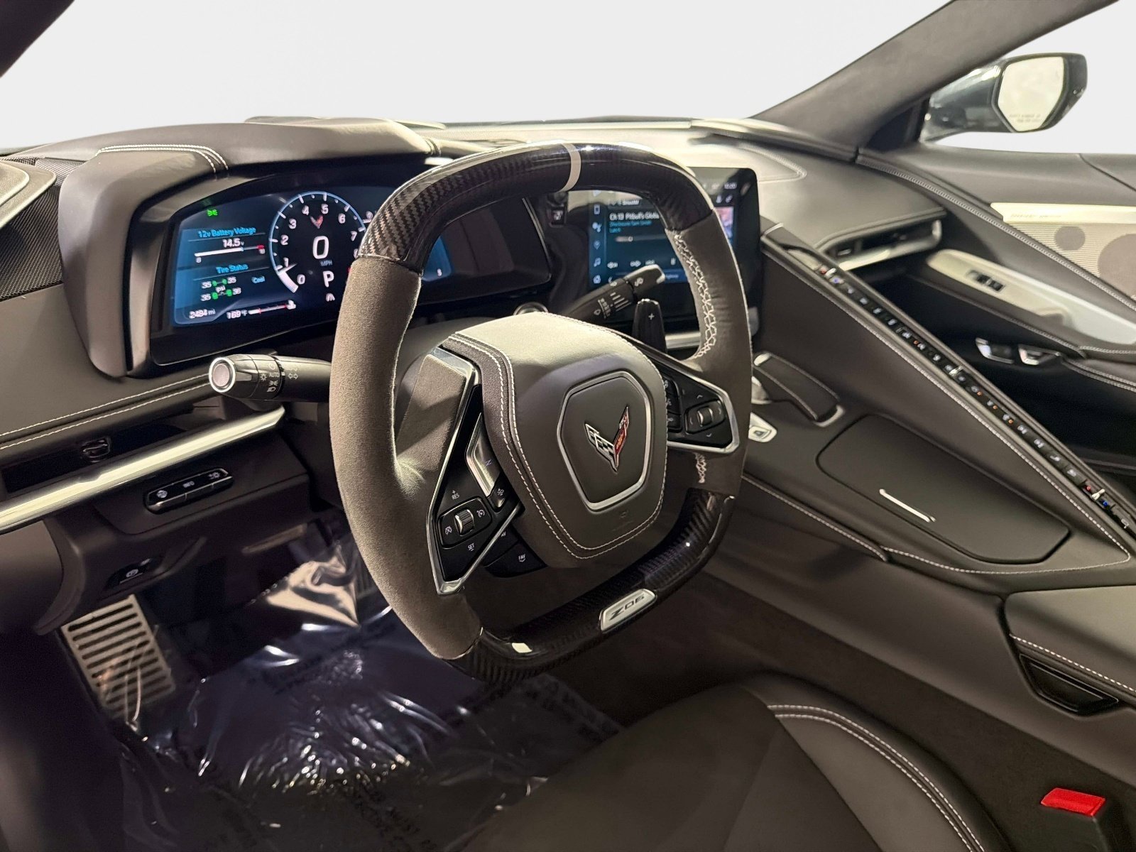 Used 2025 Chevrolet Corvette Z06 w/ Battery Protection Package image 33