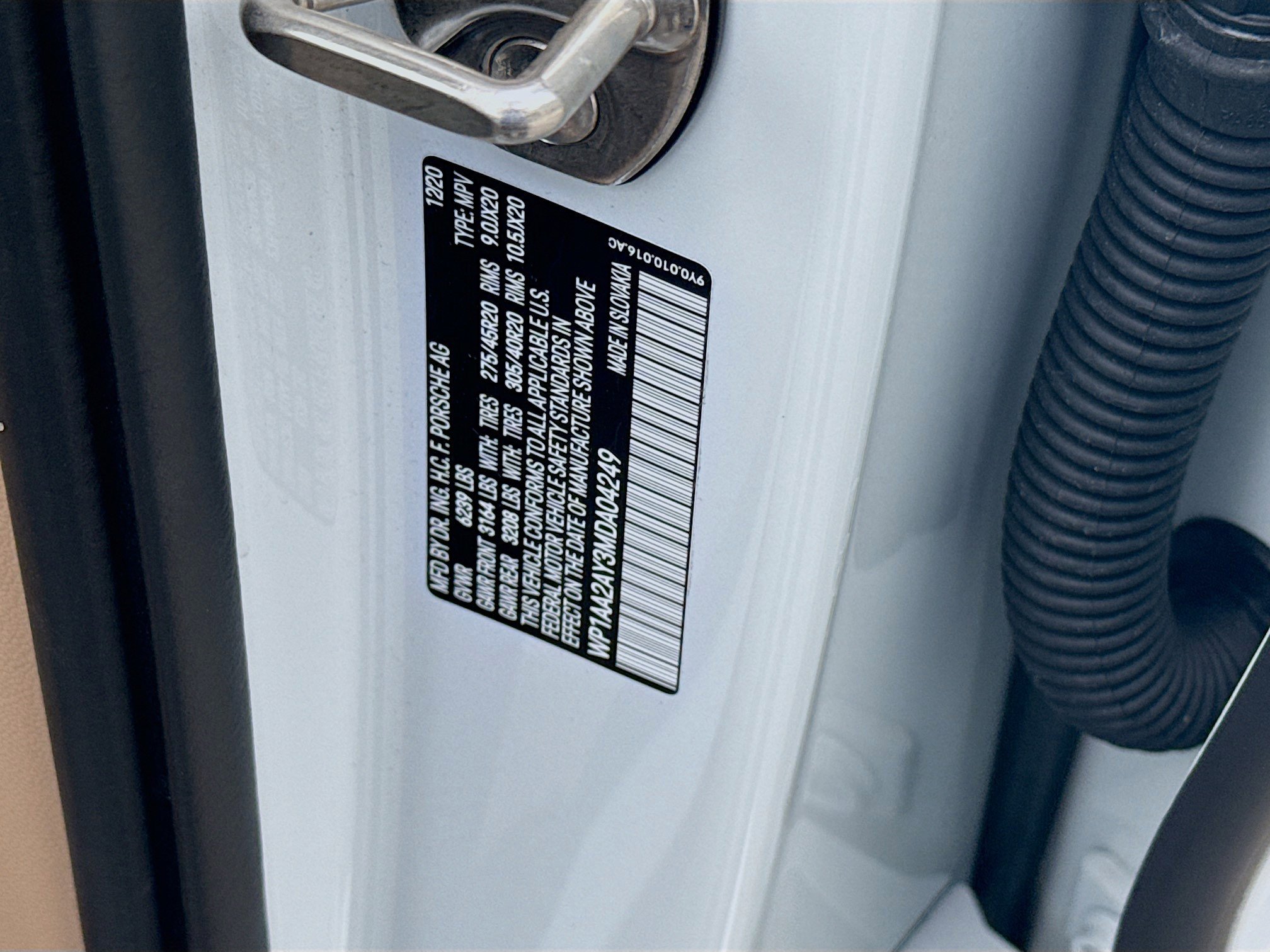 Used 2021 Porsche Cayenne AWD/4WD image 38