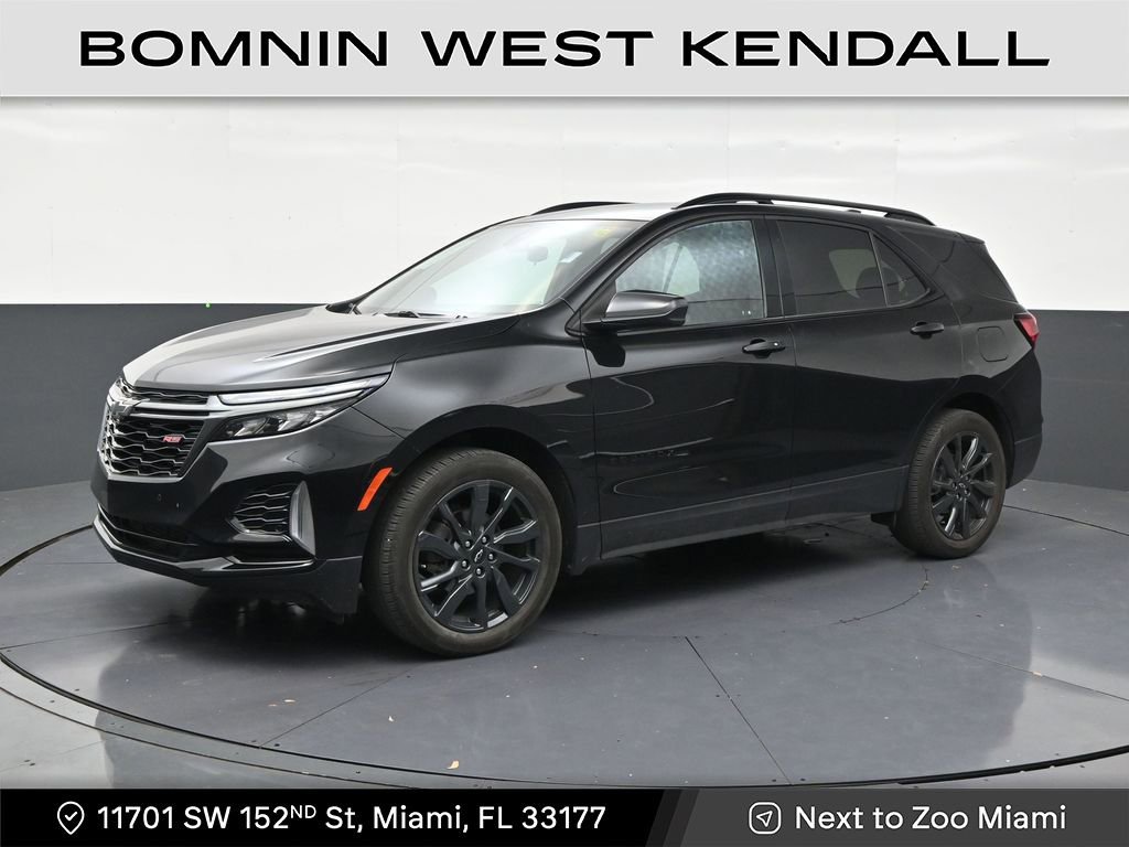 Used 2023 Chevrolet Equinox RS FWD image 1