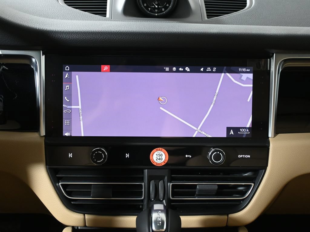 New 2026 Porsche Macan AWD/4WD image 23
