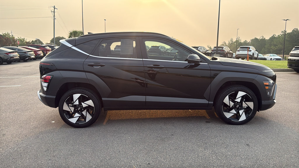 Certified 2026 Hyundai Kona Limited AWD/4WD image 8