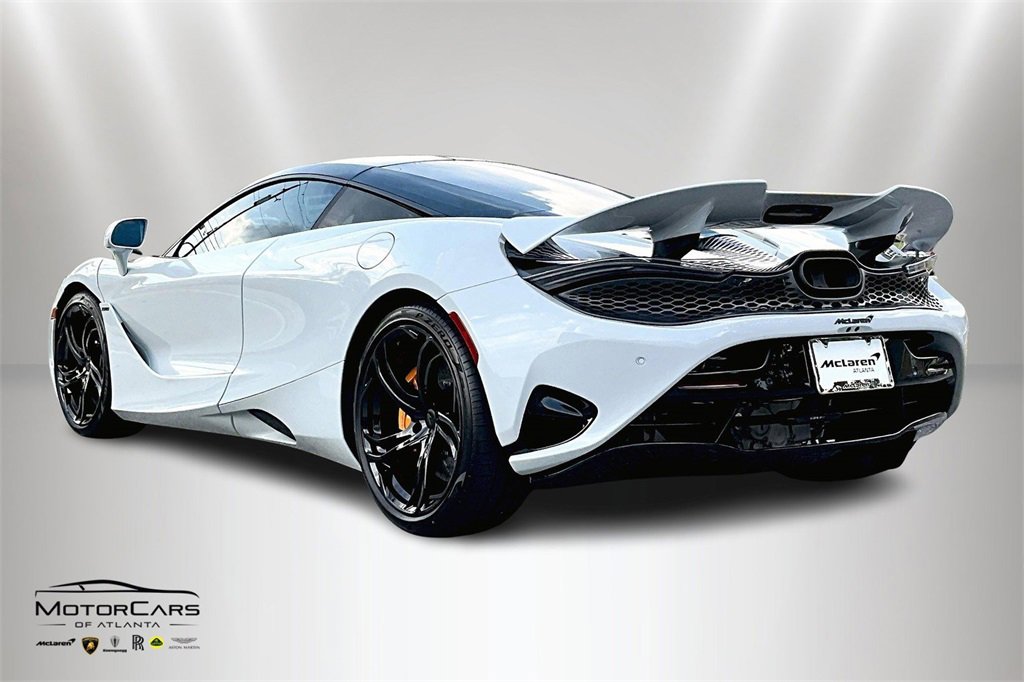 New 2026 McLaren 750S image 3