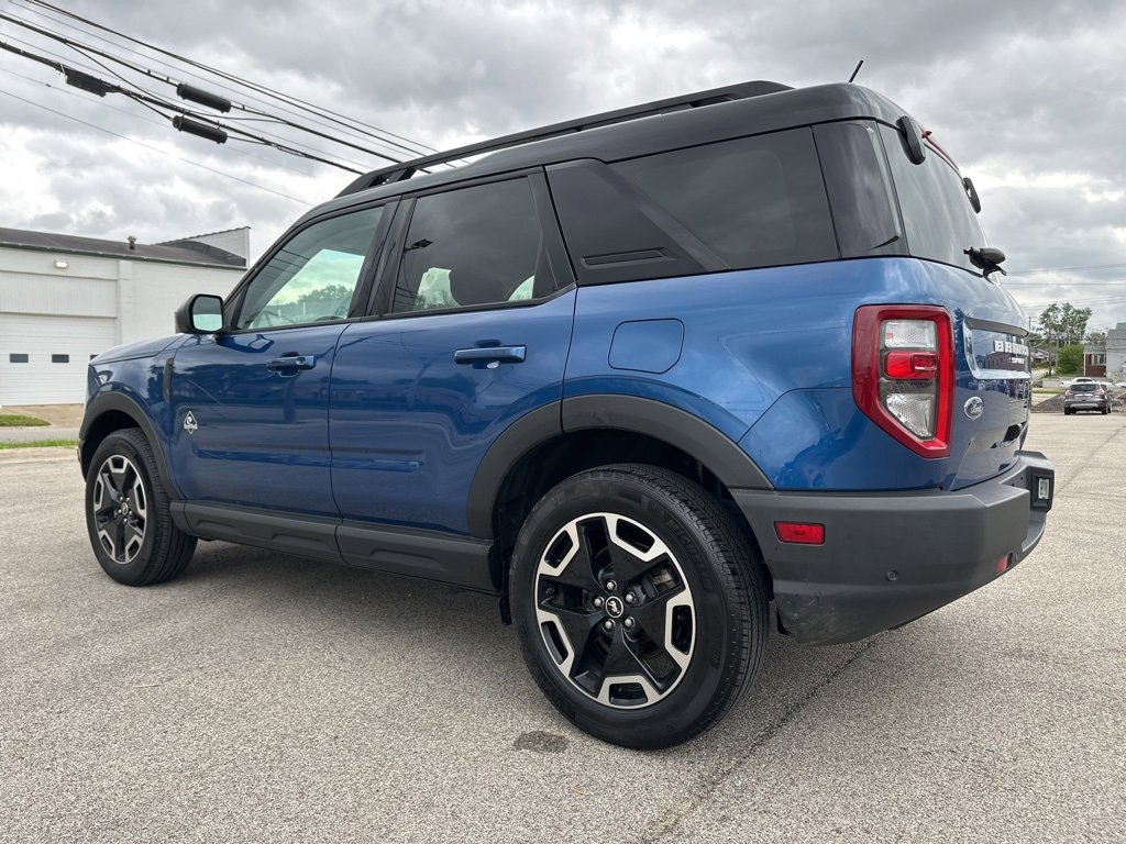 Used 2023 Ford Bronco Sport Outer Banks image 11