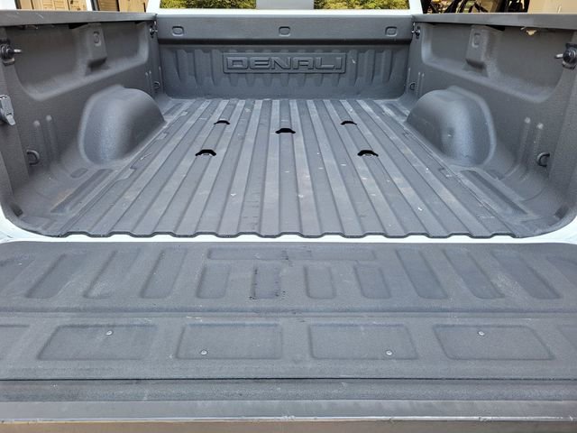 Used 2019 GMC Sierra 3500 Denali w/ Duramax Plus Package AWD/4WD image 26