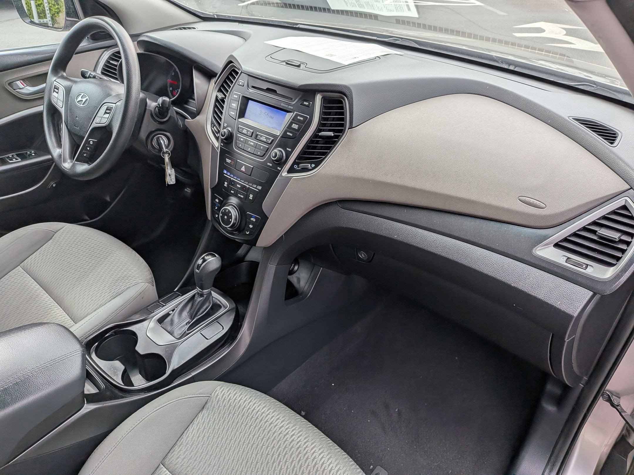 Used 2015 Hyundai Santa Fe Sport AWD/4WD image 30