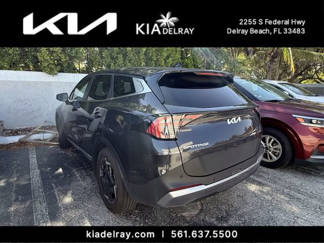 Used 2026 Kia Sportage EX FWD image 11