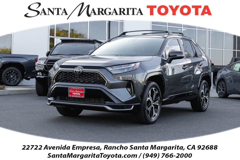 Certified 2025 Toyota RAV4 XSE w/ Premium Package AWD/4WD video 1