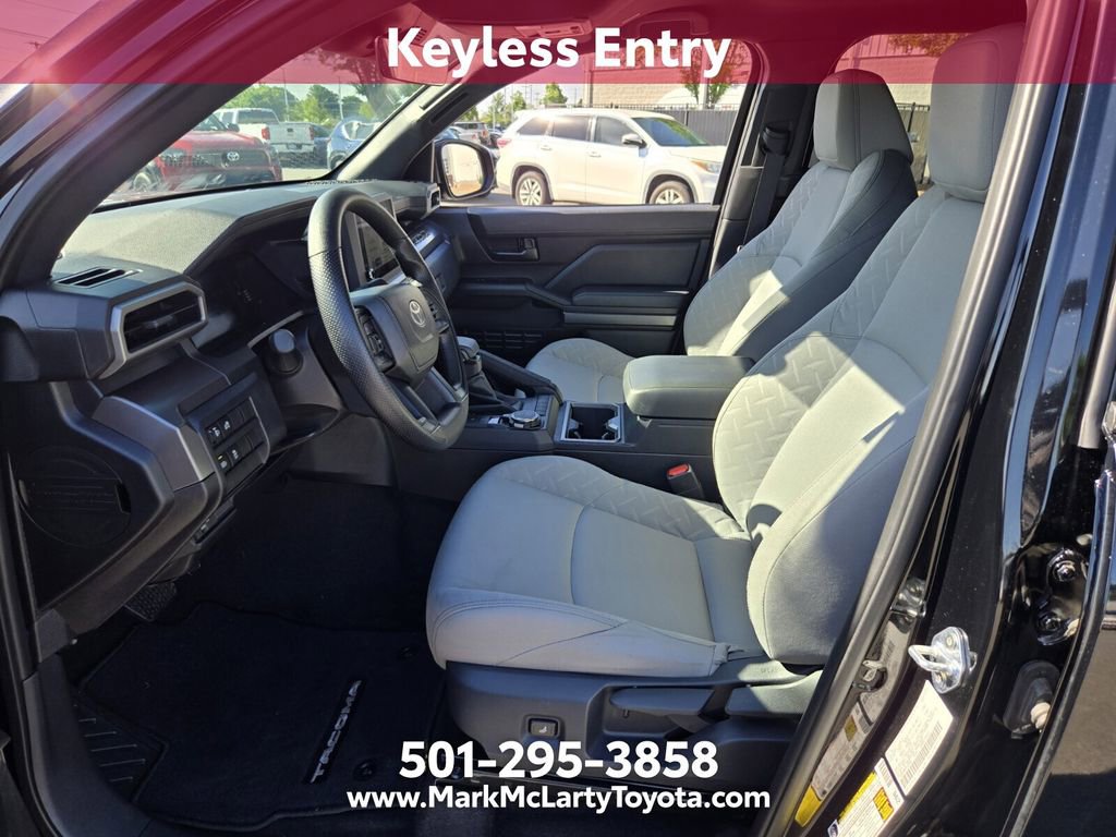 Certified 2025 Toyota Tacoma SR5 AWD/4WD image 14
