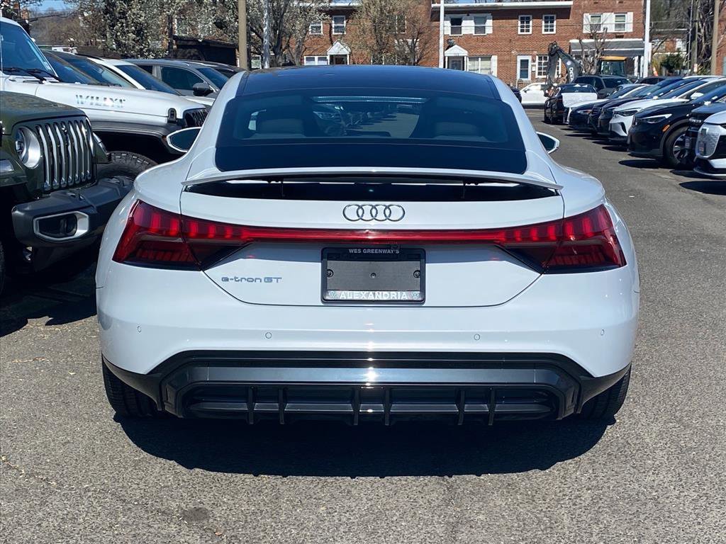 Used 2023 Audi e-tron GT Premium Plus image 4