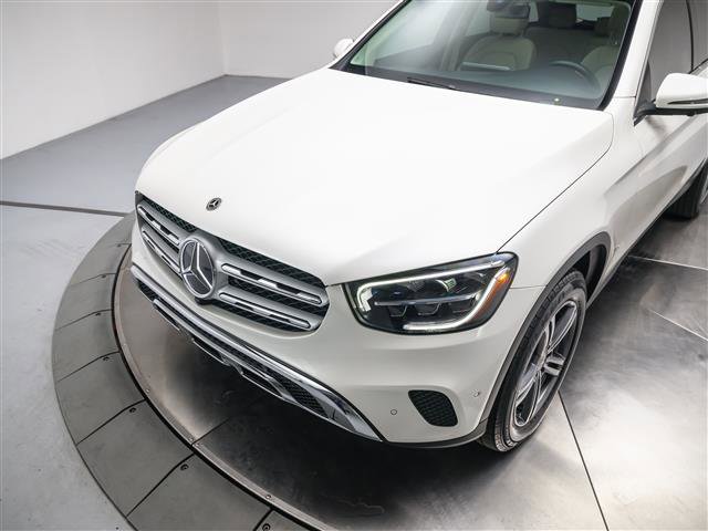 Used 2021 Mercedes-Benz GLC 300 SUV image 9
