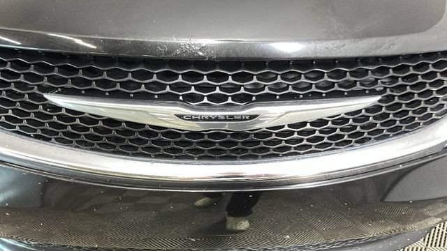 Used 2021 Chrysler Voyager Lxi FWD image 8