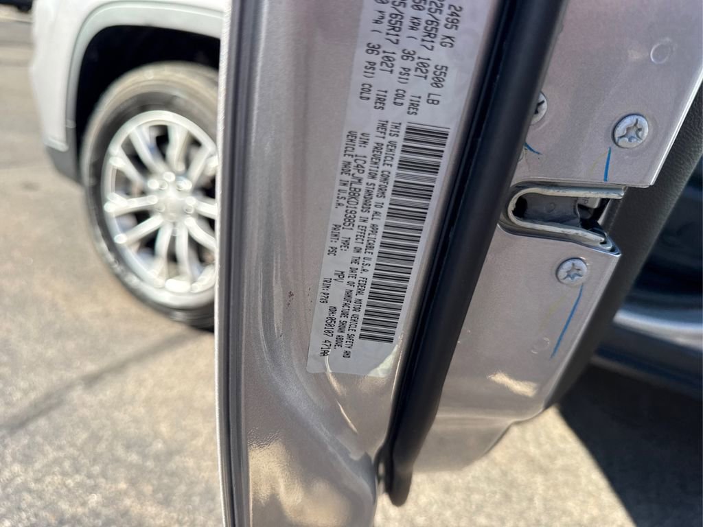 Used 2019 Jeep Cherokee Latitude Plus w/ Cold Weather Group image 15