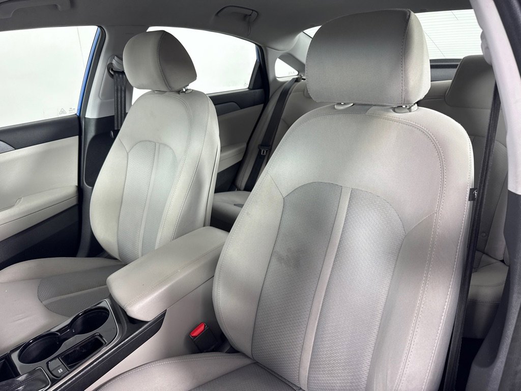 Used 2018 Hyundai Sonata SE FWD image 14