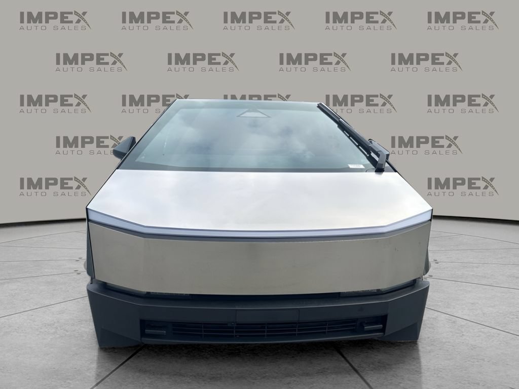 Used 2024 Tesla Cybertruck AWD Crew Cab image 8