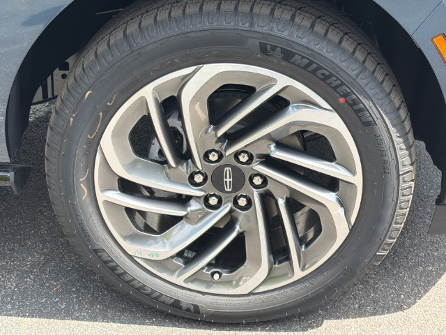 New 2027 Lincoln Navigator L Reserve AWD/4WD image 13