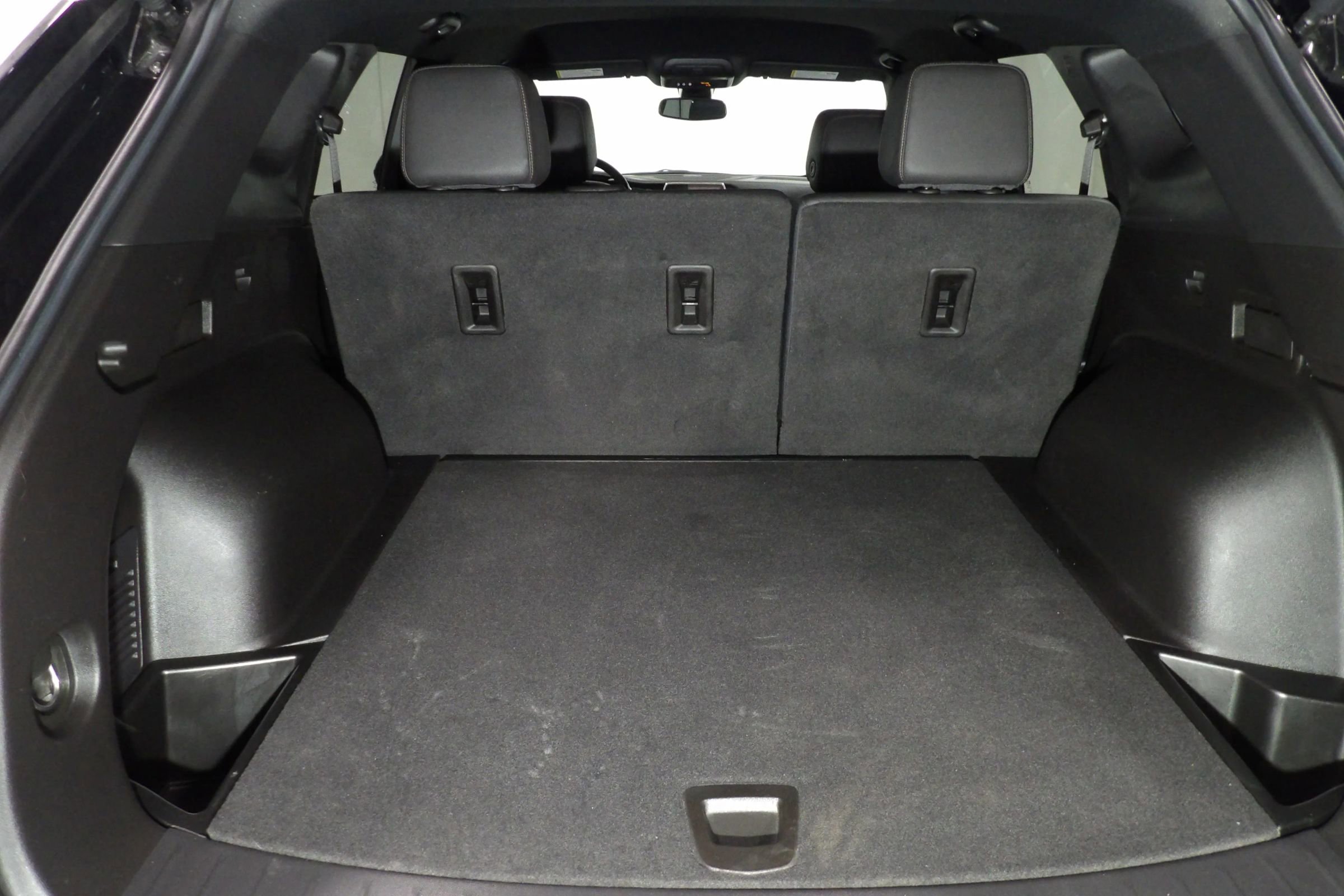 Used 2022 Chevrolet Blazer Premier w/ Enhanced Convenience Package AWD/4WD image 8