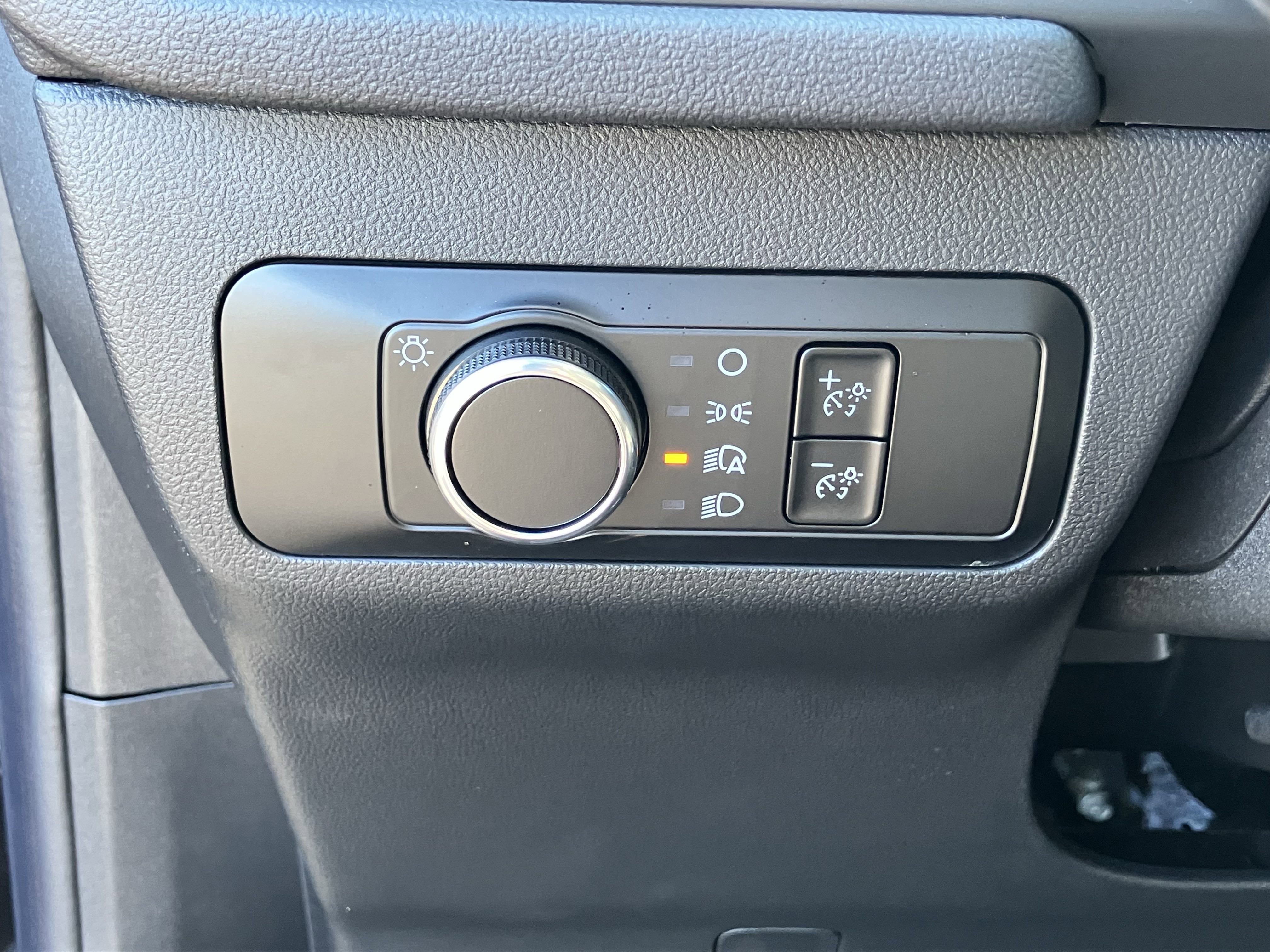 Used 2025 Ford Escape Active image 19