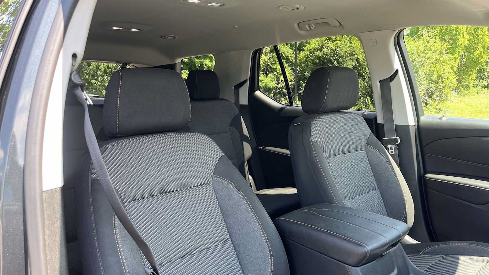 Used 2019 Chevrolet Traverse LT AWD/4WD image 37