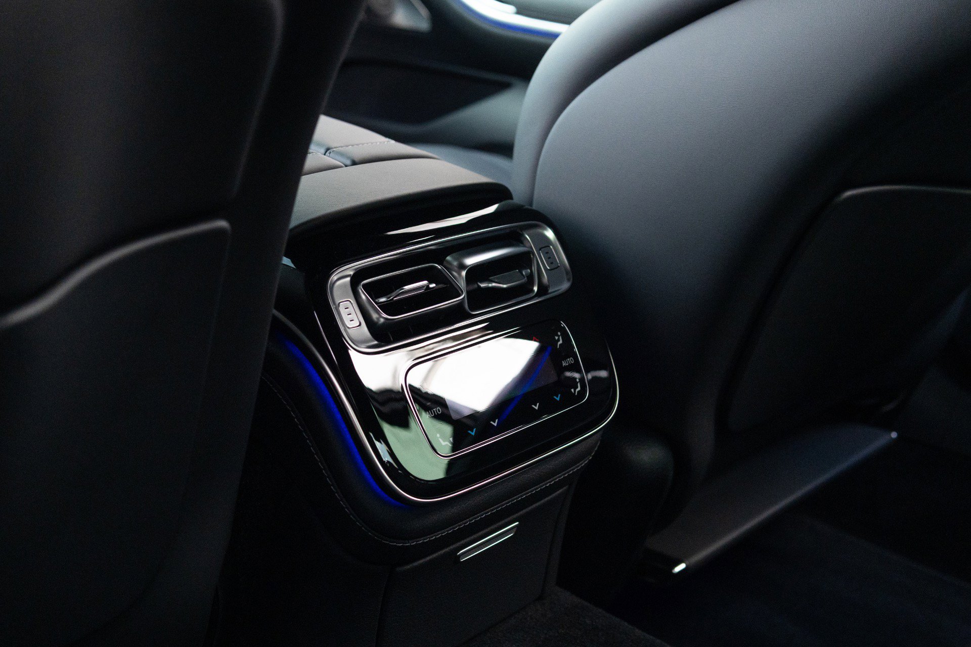 Used 2025 Mercedes-Benz S 63 AMG S image 55