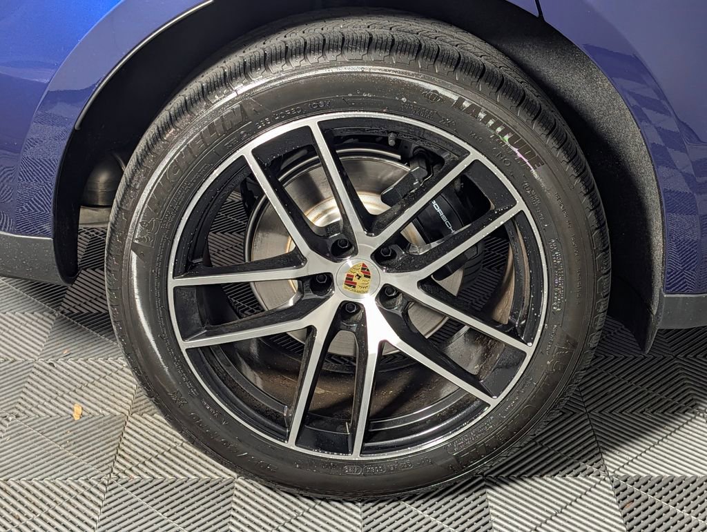 New 2026 Porsche Macan image 13