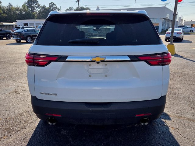 Used 2023 Chevrolet Traverse LS FWD image 9