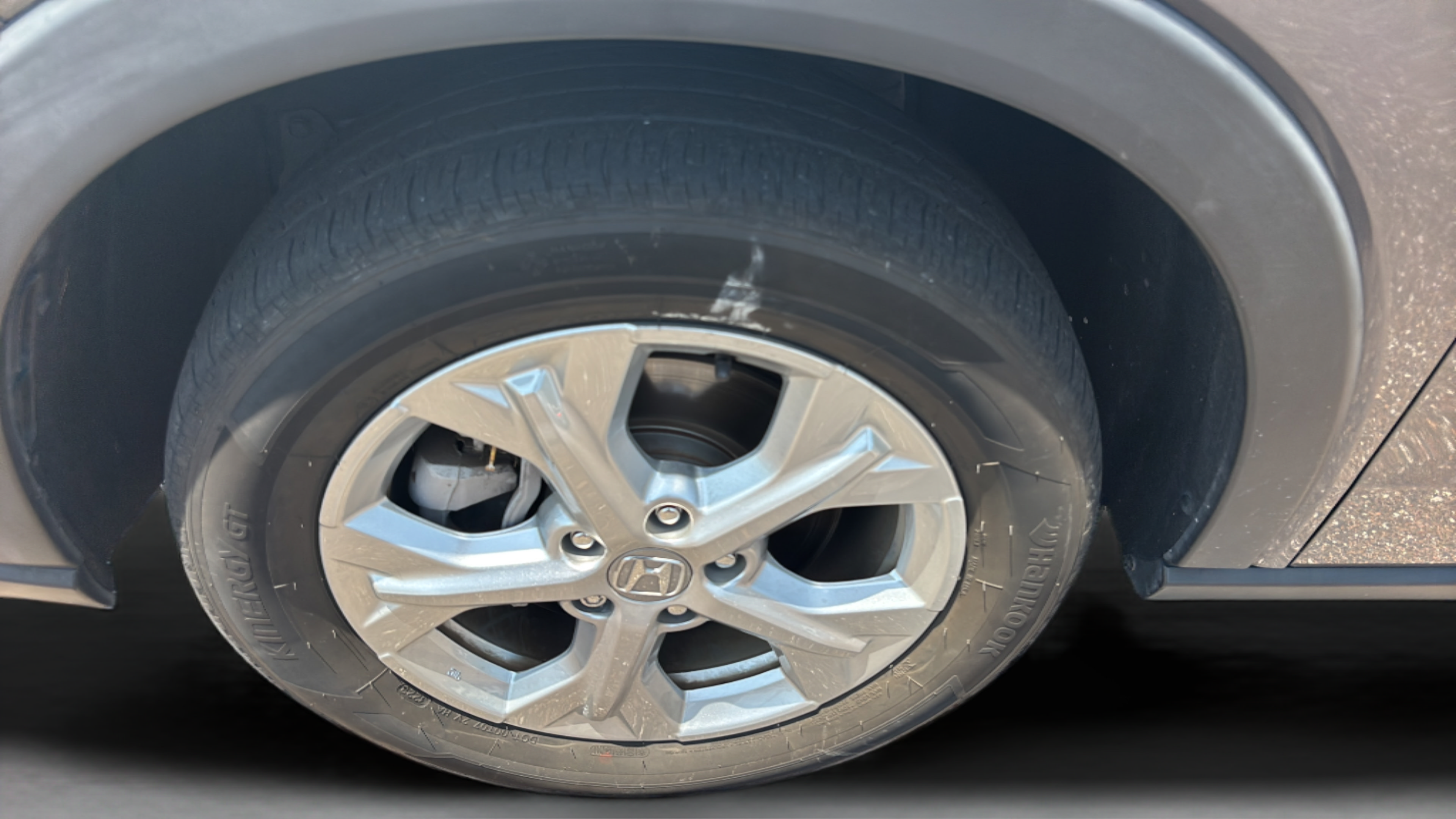 Certified 2024 Honda HR-V LX image 29