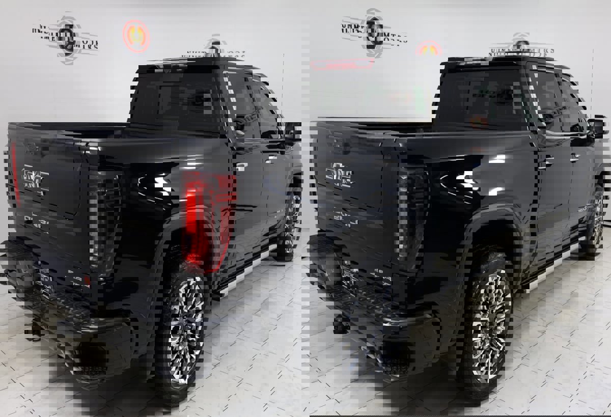Used 2024 GMC Sierra 1500 Denali Ultimate image 3