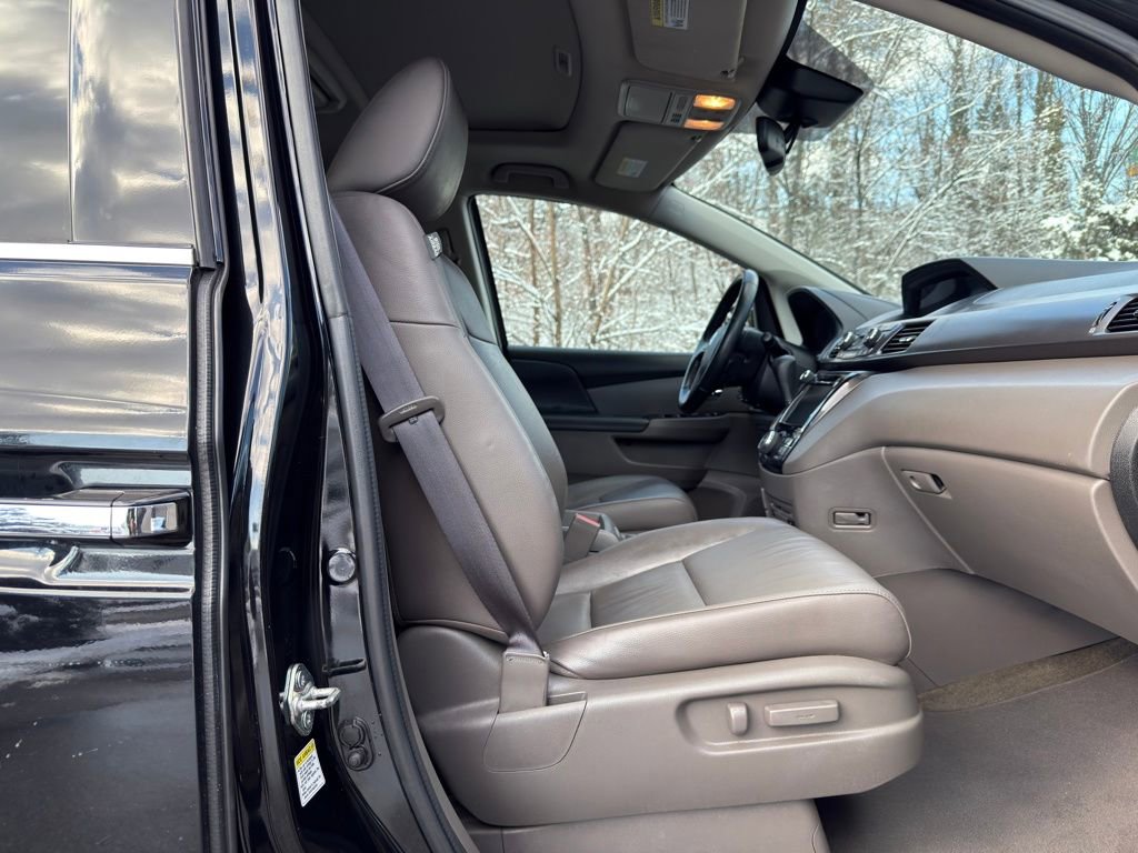 Used 2014 Honda Odyssey Touring image 26