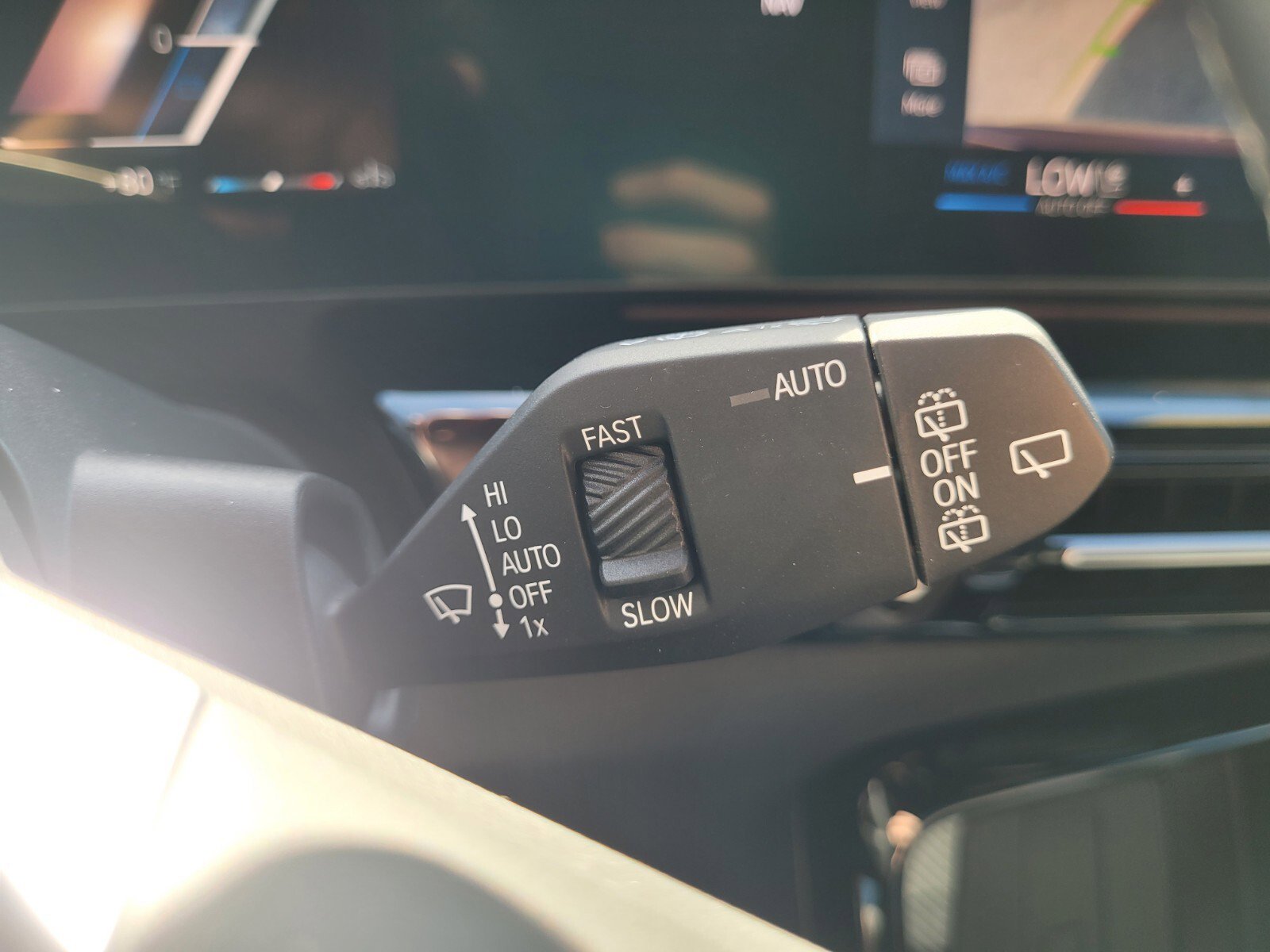 Used 2026 BMW X1 xDrive28i w/ Technology Package image 28